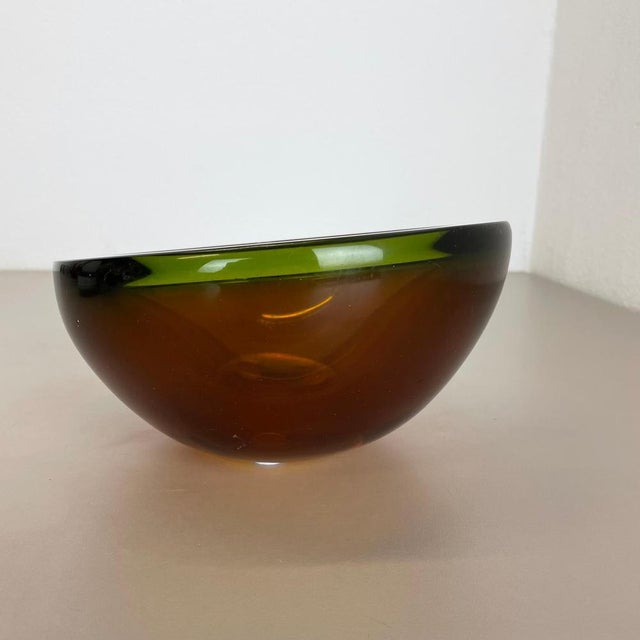 Large Murano Glass Shell Bowl, 1970s For Sale - Image 9 of 18