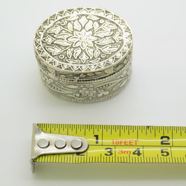 Vintage Italian Oval Tall Silver 800 Pill Trinket Snuff Box, 1980s For Sale - Image 12 of 14