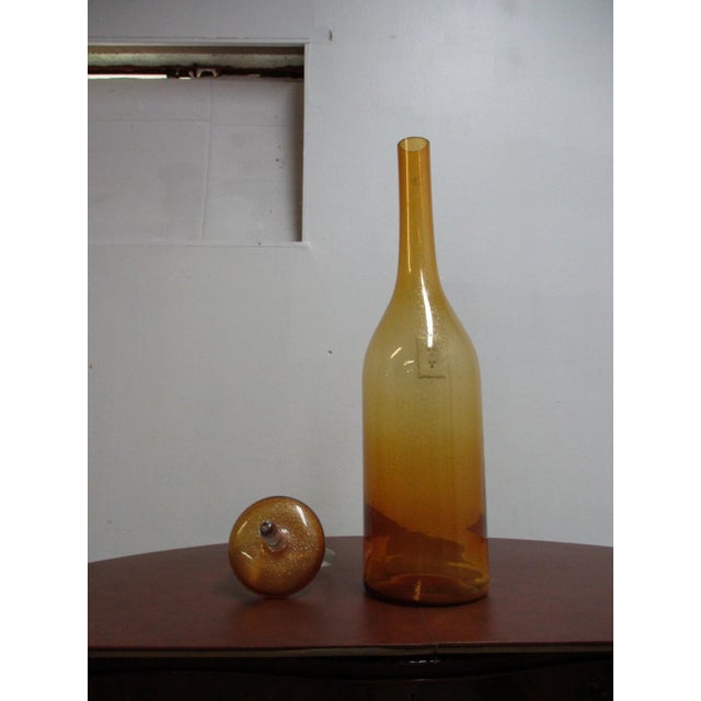 Burnt Orange 1980s Global Views Italy Post Modern Glass Blown Vase Bottle Italian For Sale - Image 8 of 11