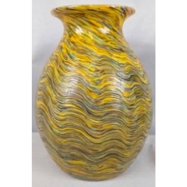 Mid-Century Modern 1980s Large Hand-Blown Iridescent Studio Art Glass Vase - Pulled Feather Design For Sale - Image 3 of 17
