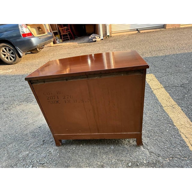 Wood Vintage Georgian Style Mahogany Inlaid Serpentine Front Chest of Drawers , For Sale - Image 7 of 18