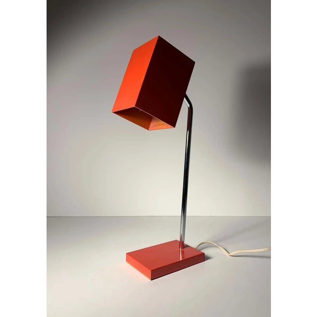 Mid-Century Modern Robert Sonneman for George Kovacs Box Head Table Lamp in Red For Sale - Image 3 of 9