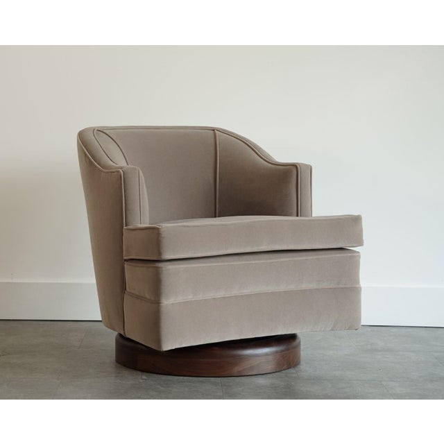 Mid 20th Century Set MCM Swivel Chairs in Taupe Velvet & Walnut, C. 1950s For Sale - Image 5 of 9