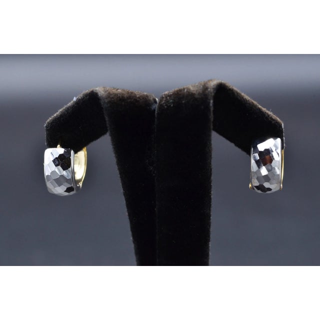 The Talmage: Ladies 14K Two Tone Reversible Diamond Cut Huggie Earrings, 2 Pieces For Sale - Image 4 of 5