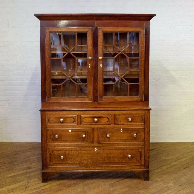Welsh Oak and Mahogany Cupboard, 1800s For Sale - Image 12 of 12