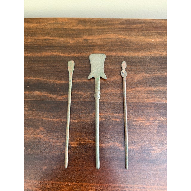 Collection of Three Ancient Roman Bronze Medical Instruments on Custom Museum Mounts For Sale - Image 9 of 9