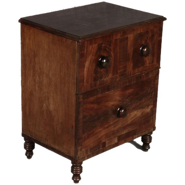 Small Antique English House Bar in Mahogany, 1840, in Good conditions. Designed before 1890