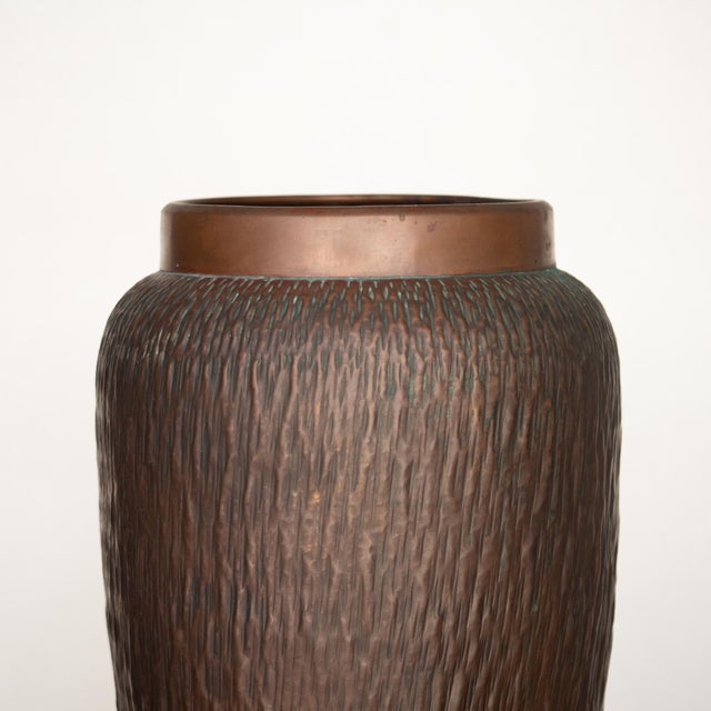 1970s Vintage Brutalist Hammered Copper Umbrella Stand, 1970s For Sale - Image 5 of 18