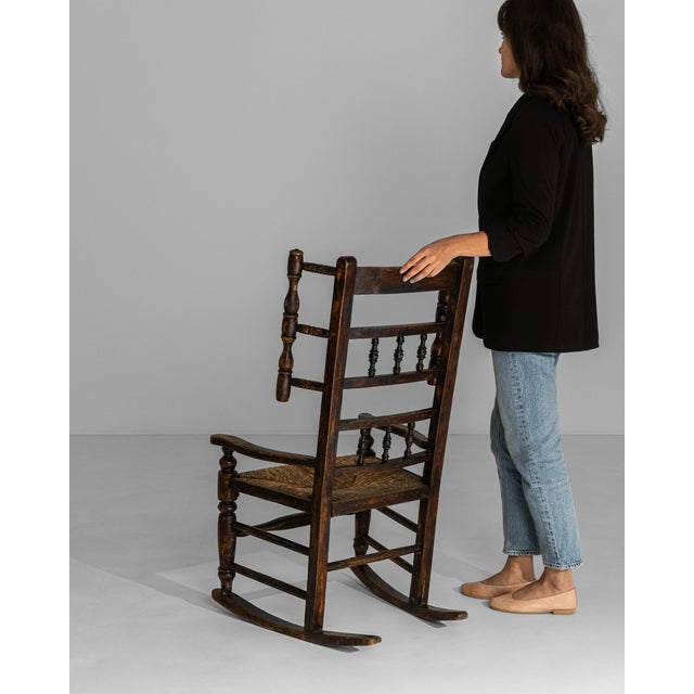 19th Century English Lancashire Ash and Elm Spindle Wingback Chair For Sale - Image 4 of 18