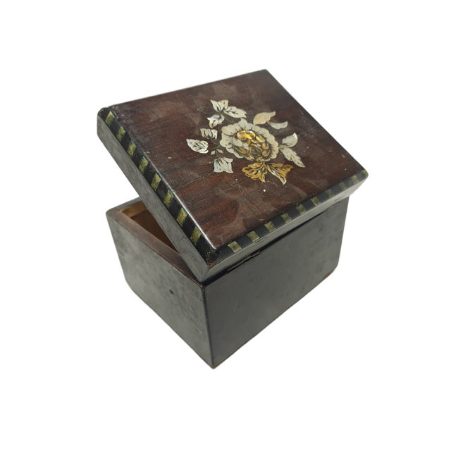 German Art Nouveau Box with Marquetry, 1900s For Sale - Image 3 of 18