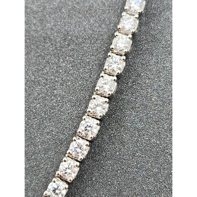 Metal 9.15 Ct Riviera Graduated Diamond Necklace For Sale - Image 7 of 8