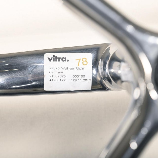 EA108 Dining Chair in Polished Aluminum and White Leather by Charles and Ray Eames for Vitra, 2010s For Sale - Image 17 of 18