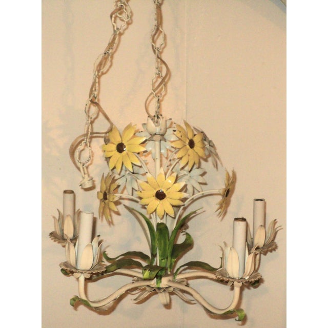 Vintage French Italian Tole Metal Painted Daisy Chandelier For Sale In New York - Image 6 of 9