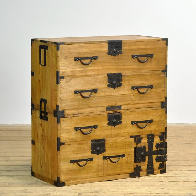 Japanese Tansu Chest of Drawers, 1870 For Sale - Image 3 of 16
