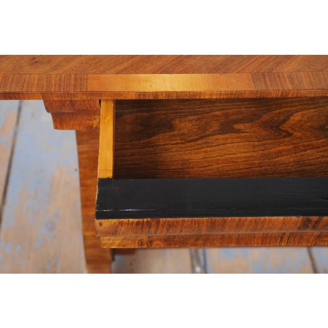 Biedermeier Writing Desk in Walnut, Austria, 1820s For Sale - Image 6 of 14