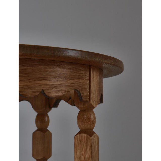 Round Side Table in Quartersawn Oak by Henry Kjærnulf, Denmark, 1960s For Sale - Image 13 of 16