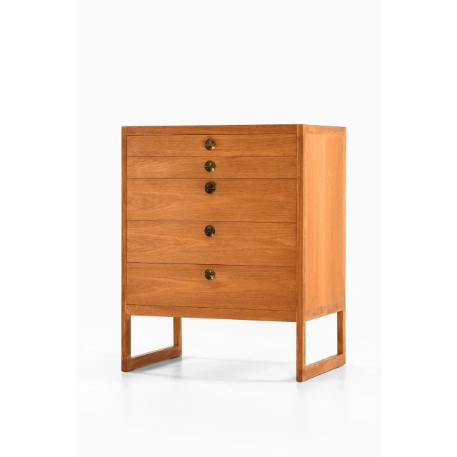 Børge Mogensen BM57 Chest of Drawers by Cabinetmaker P. Lauritsen & Søn for Børge Mogensen For Sale - Image 4 of 10