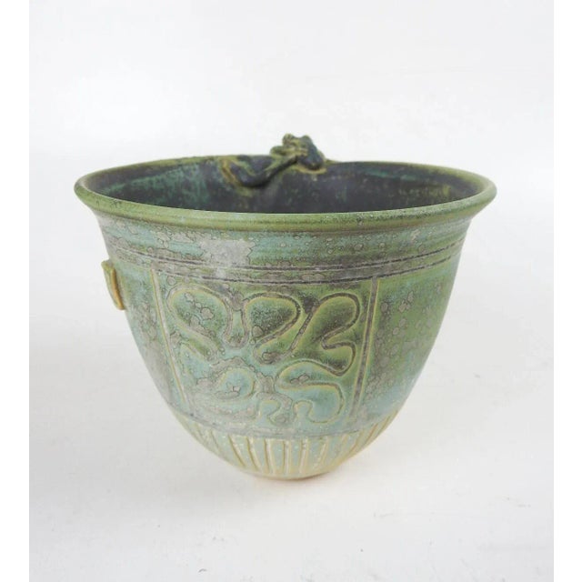 Contemporary V Chin Celedon Porcelain Studio Pottery Frog Bowl Vorakit Chinookoswong For Sale - Image 3 of 9
