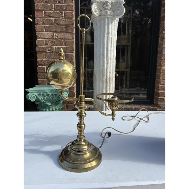 Up for consideration is a beautiful art deco brass decorative lamp. This would look lovely in your home and it is a great...