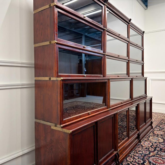 Brown Classic English Bookcase in the style of Globe Wernicke, Set of 3 For Sale - Image 8 of 18