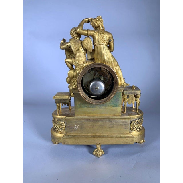 Gold Important Empire/Directoire period clock, late 18th - early 19th century, gilt bronze For Sale - Image 8 of 12