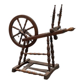 19th Century Spinning Wheel For Sale