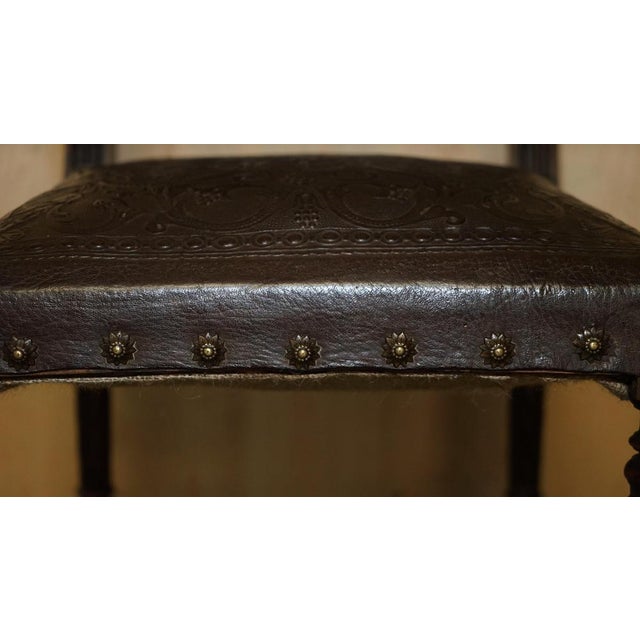 French Henry II Oak & Embossed Leather Dining Chairs, 1880s, Set of 6 For Sale - Image 11 of 18