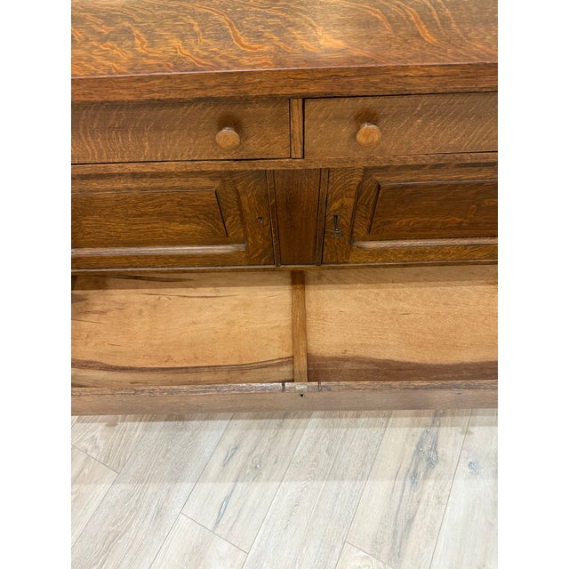 Antique American Tiger Wood Oak Buffet With Mirror. For Sale - Image 4 of 12