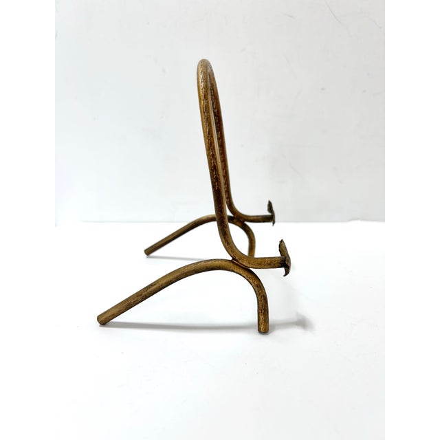 Vintage Shell Motif Display Stand – Coastal Regency Book or Plate Easel For Sale In Louisville - Image 6 of 9