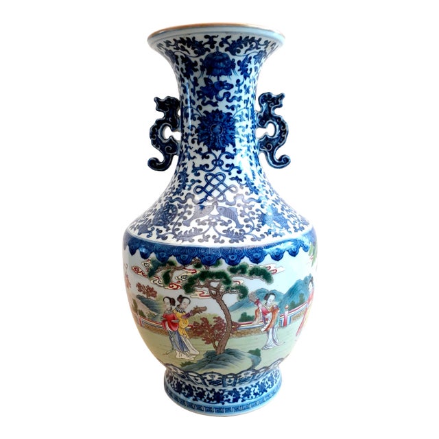 Early 20th Century Chinese Porcelain Garden Story Vase For Sale