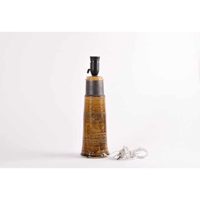 Mid-Century Modern Amber Yellow and Brown Ceramic Table Lamp with Lampshade from Kähler, Denmark, 1960s For Sale - Image 4 of 13