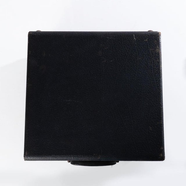1940s Remington Deluxe Noiseless Typewriter For Sale - Image 4 of 16