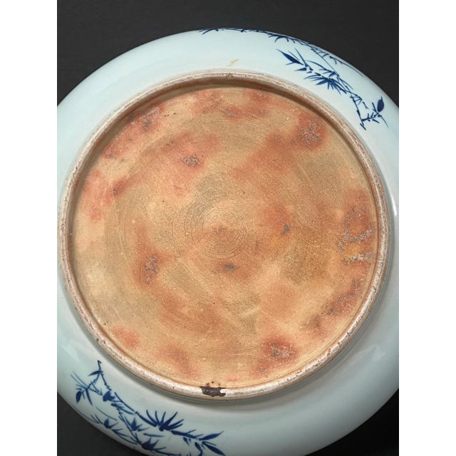 Late 20th Century Chinese Art Large Porcelain Blue and White Charger With Love Bird Design For Sale - Image 10 of 10