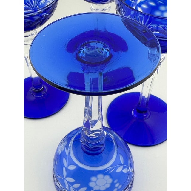 Boho Chic 1980s Cobalt Cut-to-Clear Bohemian Stemware | Set of 4 Tasting / Cordial Glasses For Sale - Image 3 of 6