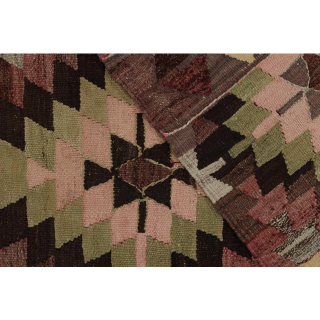 1950s Vintage Tribal Kilim Rug in Light Washed Bordeaux, Green Geometric Pattern For Sale In New York - Image 6 of 7