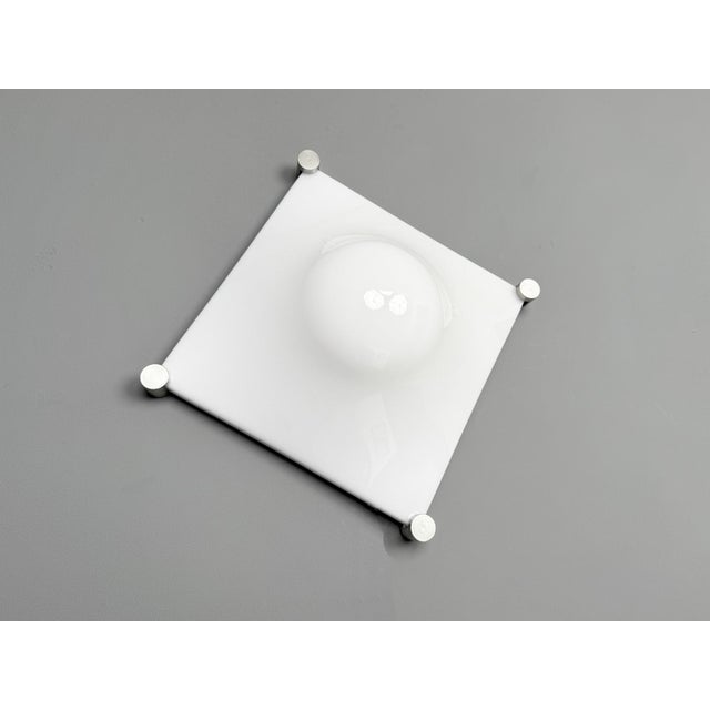 Bolla Wall Lamp by Elio Martinelli for Martinelli Luce, Italy, 1960s, in Very Good conditions. Designed 1960 to 1969 I...