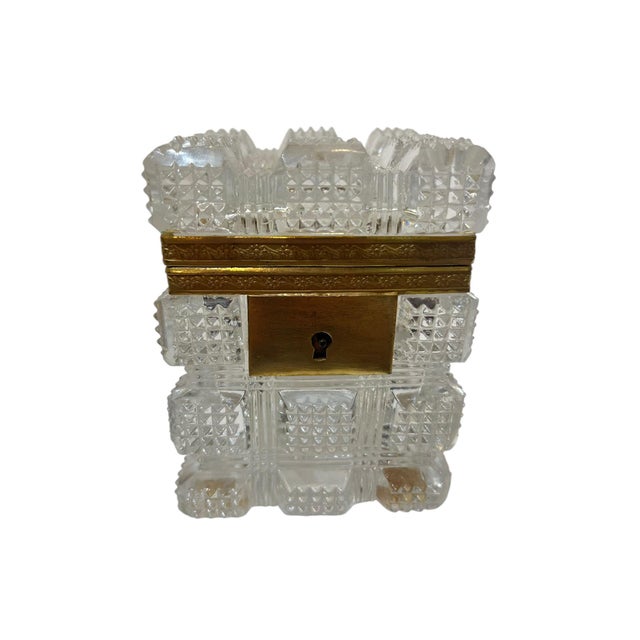 French French Faceted Cut Crystal Box With Brass Mounts For Sale - Image 3 of 4