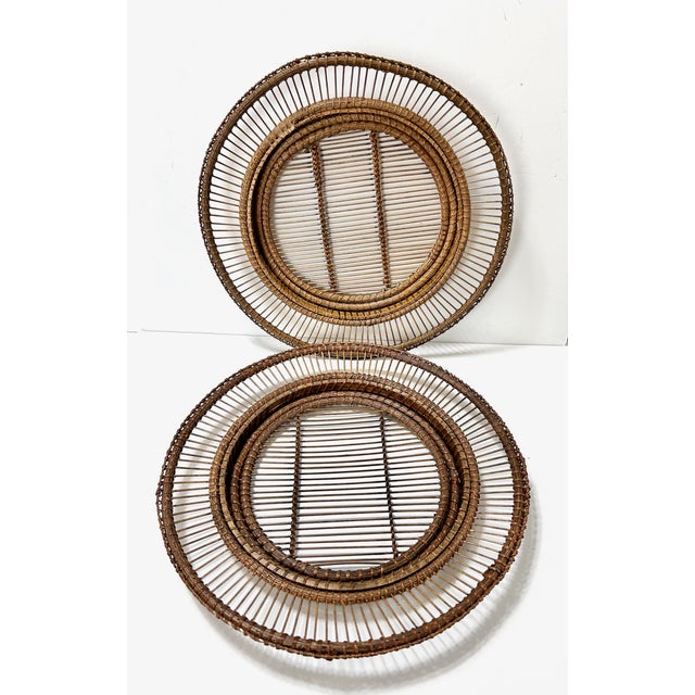 Large Vintage Rattan Plate Chargers – Set of 6 Oversized Woven Display Stands, Boho Coastal Wall or Shelf Decor For Sale - Image 4 of 4