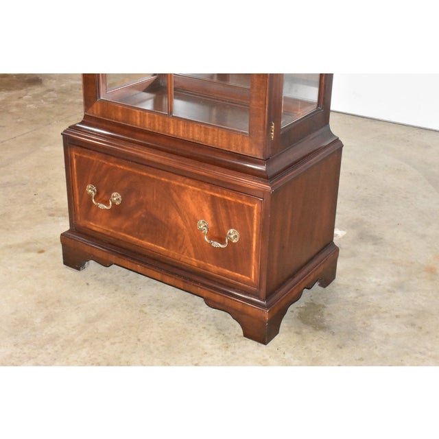 Henkel Harris Henkel Harris Mahogany Chippendale Display Cabinet Style 2301 For Sale - Image 4 of 16