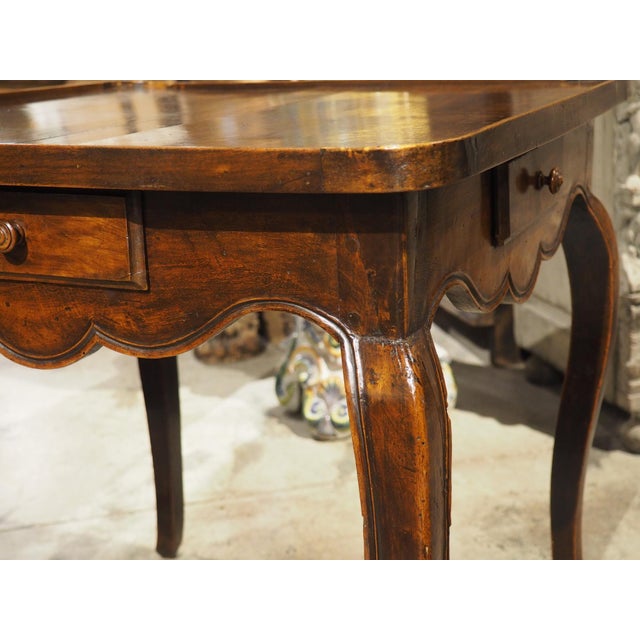 Mid 18th Century French Louis XV Walnut Wood Table a Jeux Game or Side Table, Circa 1750 For Sale - Image 5 of 18