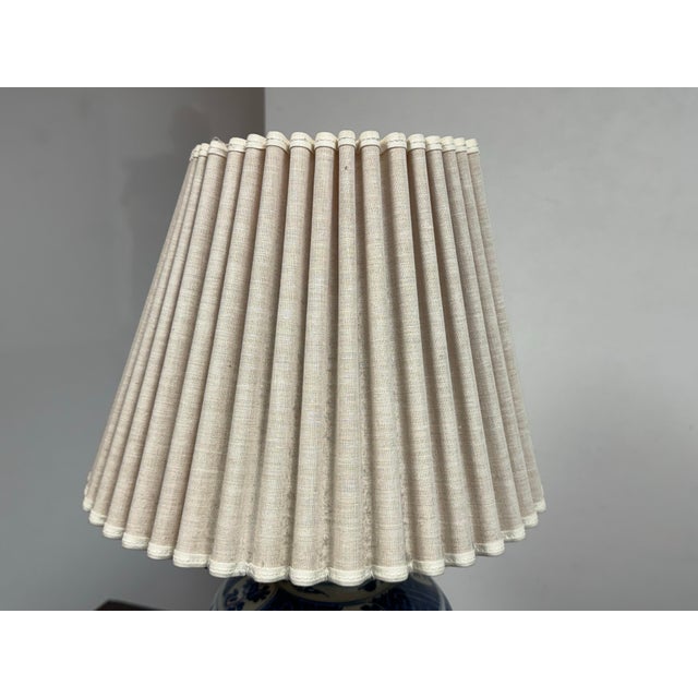 Mid 20th Century Chinoiserie Porcelain Ginger Jar Table Lamp Vintage For Sale - Image 5 of 12