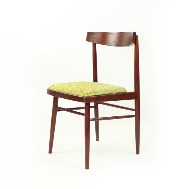 Dining Chairs in Oak from Ton, Former Czechoslovakia, 1960s, Set of 4 For Sale - Image 13 of 16