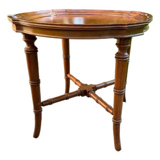 Oval Accent Side Table For Sale
