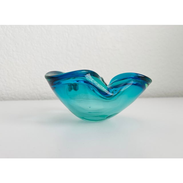 1960s Murano Style Blue Green Glass Ashtray Catchall Art Glass Bowl For Sale In Sacramento - Image 6 of 11