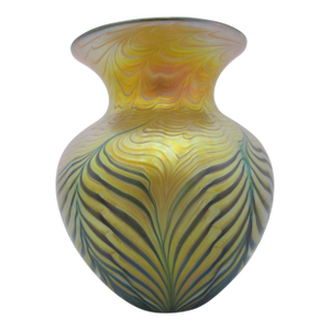 Lundberg Studios Moire Fern Heart Pulled Feather Iridescent Gold Art Glass Vase