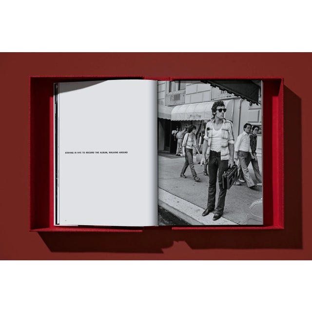TASCHEN TASCHEN Books, "Lynn Goldsmith. Bruce Springsteen & The E Street Band" Collector's Edition, numbered and signed by Lynn Goldsmith For Sale - Image 4 of 12