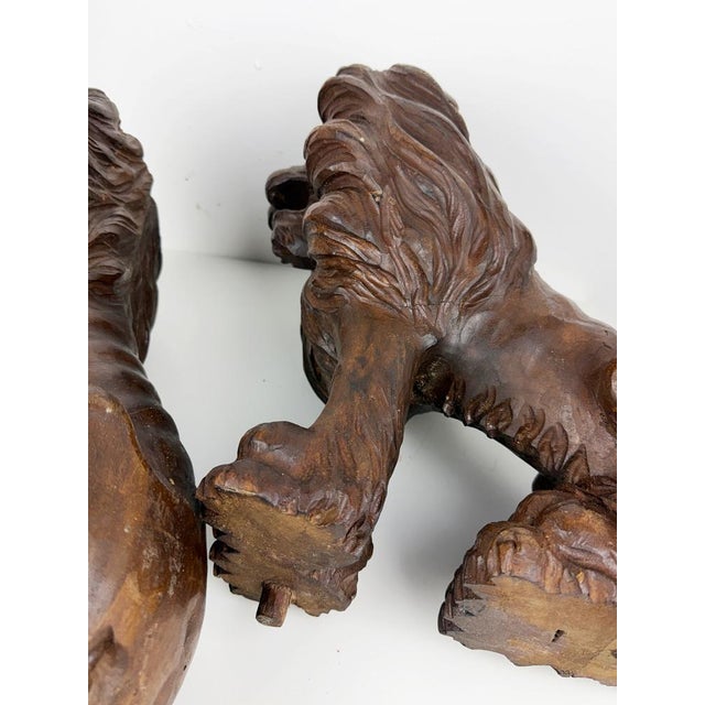 Antique Renaissance Revival Italian Hand-Carved Wooden Lions, 1890s, Set of 2 For Sale - Image 13 of 18