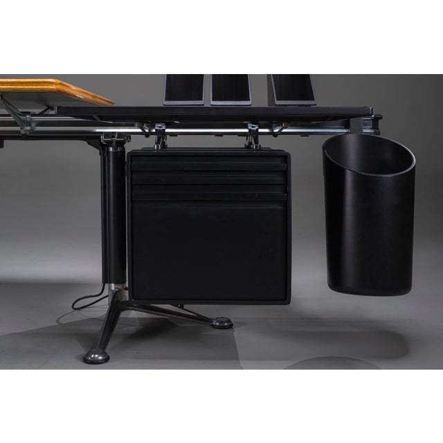 Modular Executive Desk by Bruce Burdick for Herman Miller, USA, 1980s For Sale - Image 12 of 18
