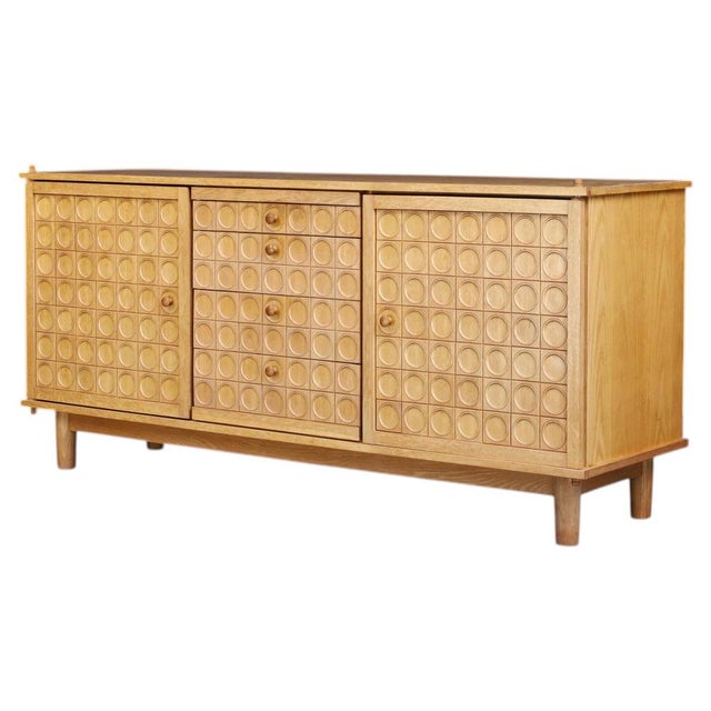 Belgian Brutalist Oak Sideboard with Sculptural Geometric Relief Doors, 1970s For Sale - Image 11 of 11