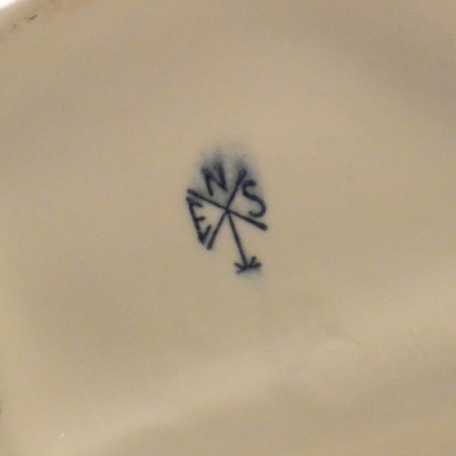 Large Mid-Century Karl Ens German Porcelain Polar Bear Grouping For Sale - Image 11 of 11